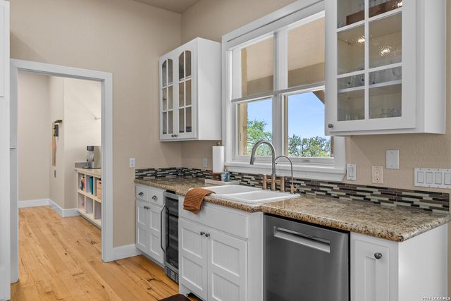 140 KUNTZ RUN, Bulverde, TX 78163
