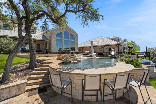 140 KUNTZ RUN, Bulverde, TX 78163