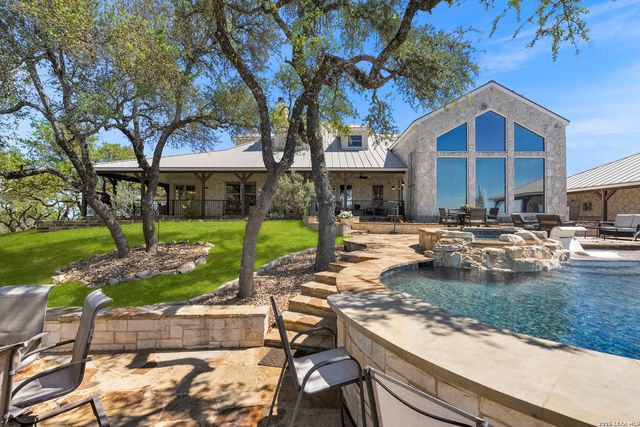 140 KUNTZ RUN, Bulverde, TX 78163