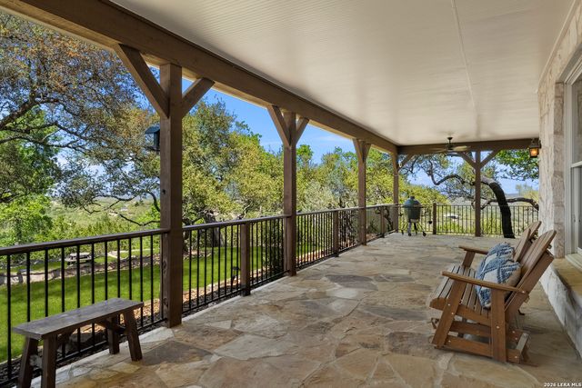 140 KUNTZ RUN, Bulverde, TX 78163
