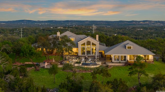 140 KUNTZ RUN, Bulverde, TX 78163