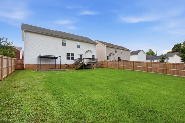 1230 Baker Creek Dr, Spring Hill, TN 37174