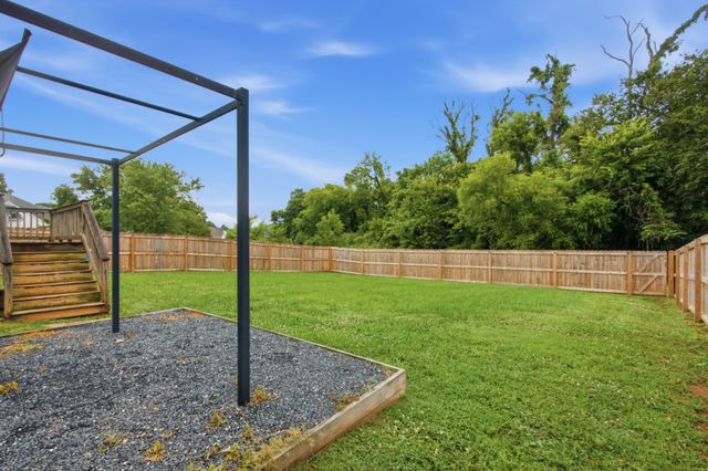 1230 Baker Creek Dr, Spring Hill, TN 37174