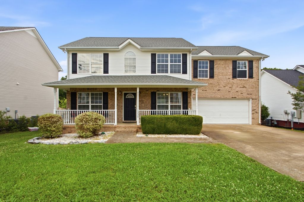 1230 Baker Creek Dr, Spring Hill, TN 37174
