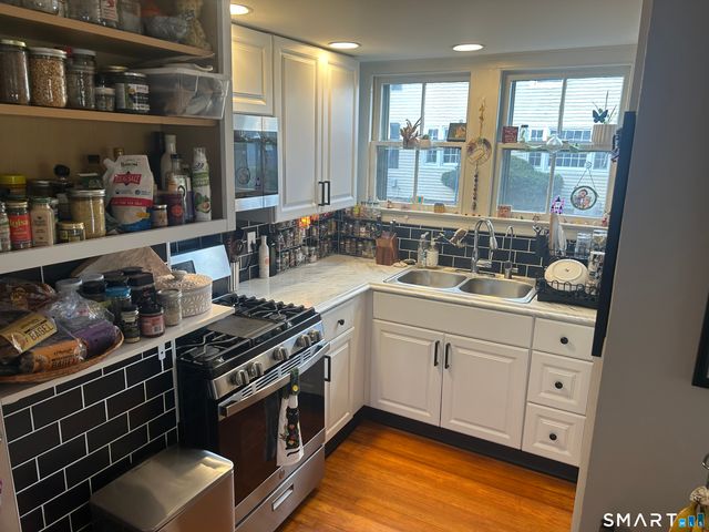168 Hartford Avenue, Wethersfield, CT 06109