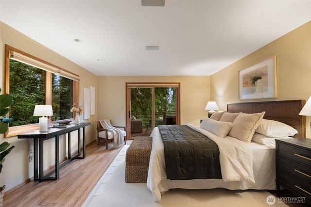 18431 High Street, Edmonds, WA 98020