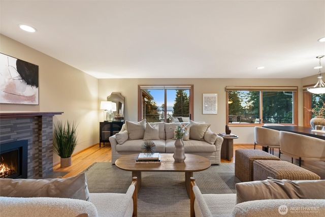 18431 High Street, Edmonds, WA 98020