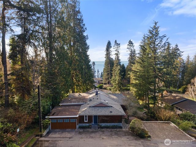 18431 High Street, Edmonds, WA 98020