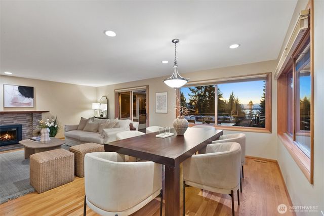 18431 High Street, Edmonds, WA 98020