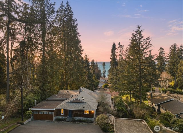 18431 High Street, Edmonds, WA 98020