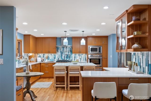 18431 High Street, Edmonds, WA 98020