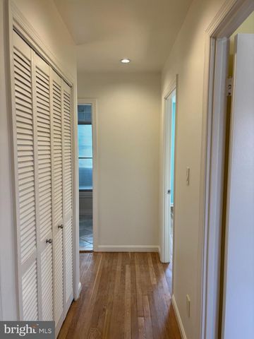 1249 DERBYSHIRE RD, Potomac, MD 20854