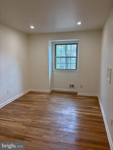 1249 DERBYSHIRE RD, Potomac, MD 20854