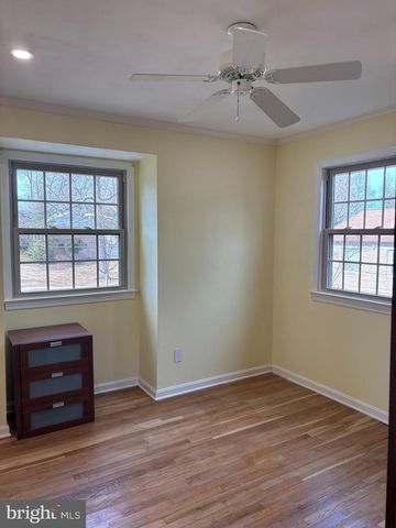 1249 DERBYSHIRE RD, Potomac, MD 20854