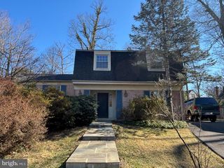 1249 DERBYSHIRE RD, Potomac, MD 20854