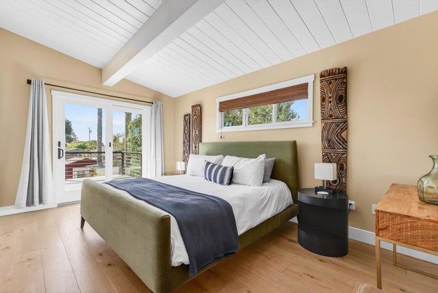 3844 Floral Court, Santa Cruz, CA 95062