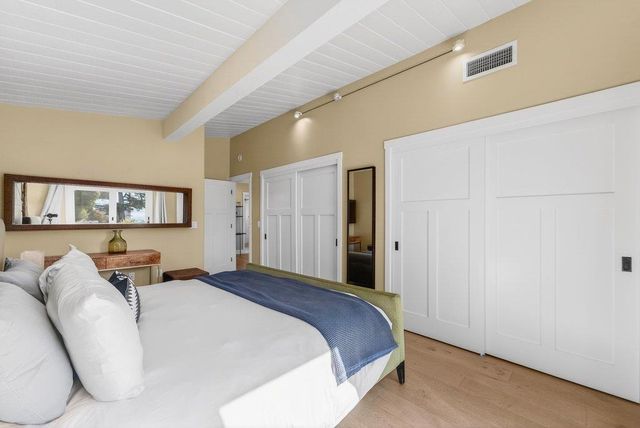 3844 Floral Court, Santa Cruz, CA 95062