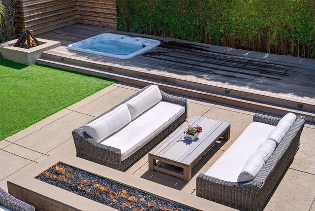 3844 Floral Court, Santa Cruz, CA 95062