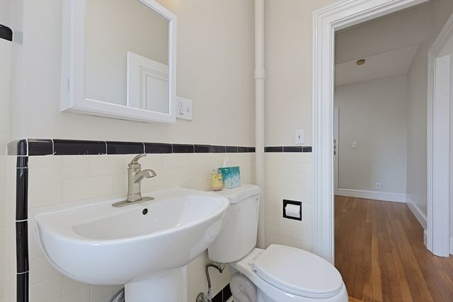 1662 Commonwealth Ave 43, Boston, MA 02135