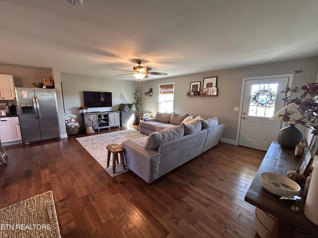 175 Lookout Drive, Rutledge, TN 37861