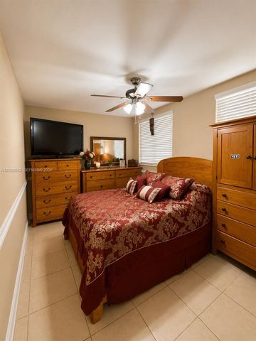 5551 E 4th Avenue, Hialeah, FL 33013
