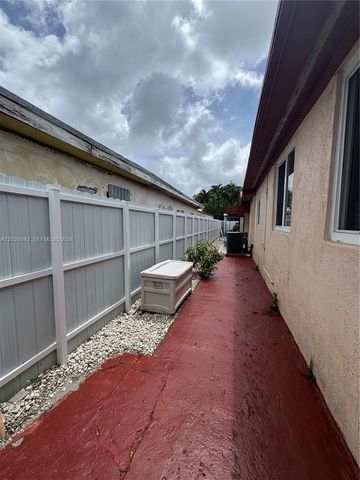 5551 E 4th Avenue, Hialeah, FL 33013