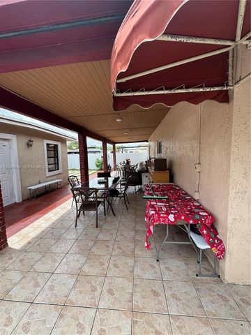 5551 E 4th Avenue, Hialeah, FL 33013