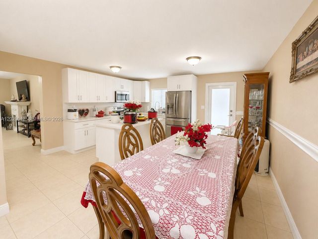 5551 E 4th Avenue, Hialeah, FL 33013