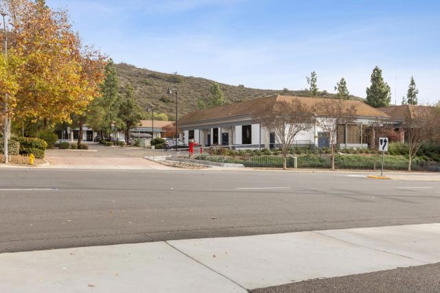 10382 Alphonse St F4, Santee, CA 92071