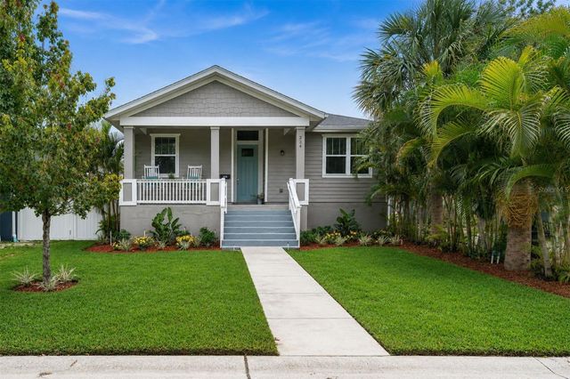 224 NE JEFFERSON CIRCLE N, St Petersburg, FL 33702