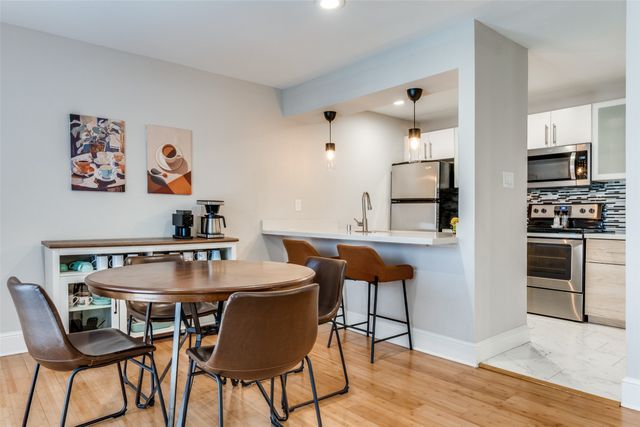 5937 E University Boulevard 229, Dallas, TX 75206