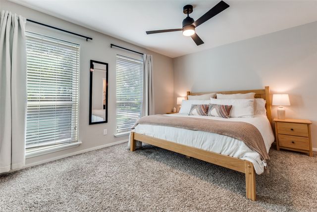 5937 E University Boulevard 229, Dallas, TX 75206