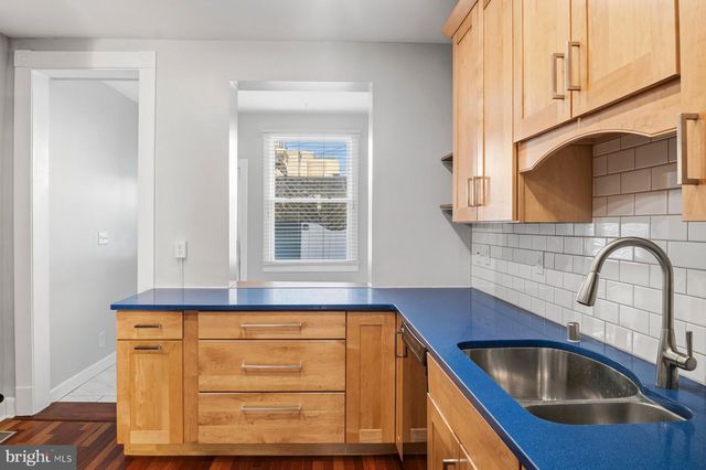 2510 FLEET ST, Baltimore, MD 21224