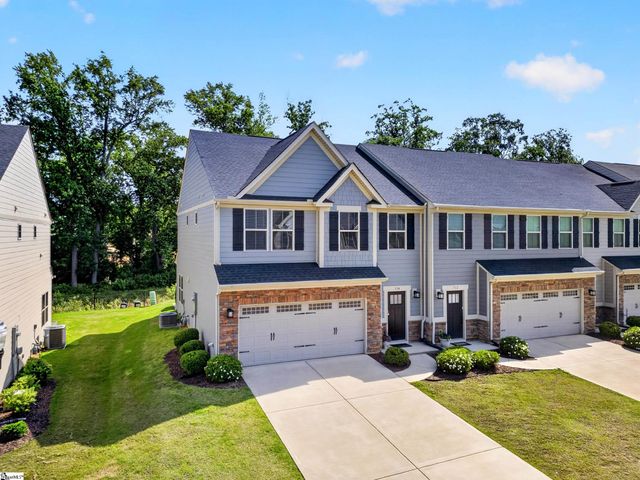 514 Martin Creek Drive, Simpsonville, SC 29680
