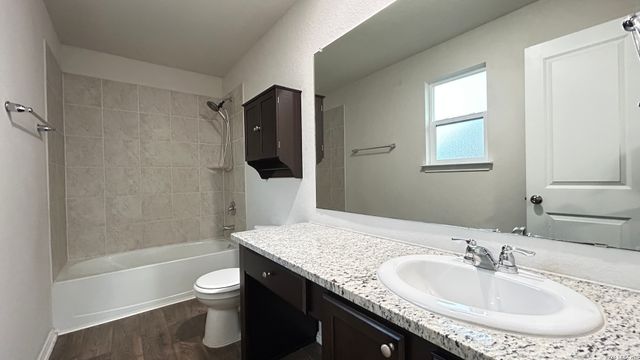 6429 HANDEL LDG, San Antonio, TX 78252