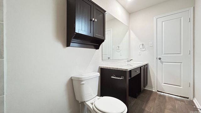 6429 HANDEL LDG, San Antonio, TX 78252