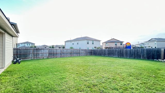6429 HANDEL LDG, San Antonio, TX 78252