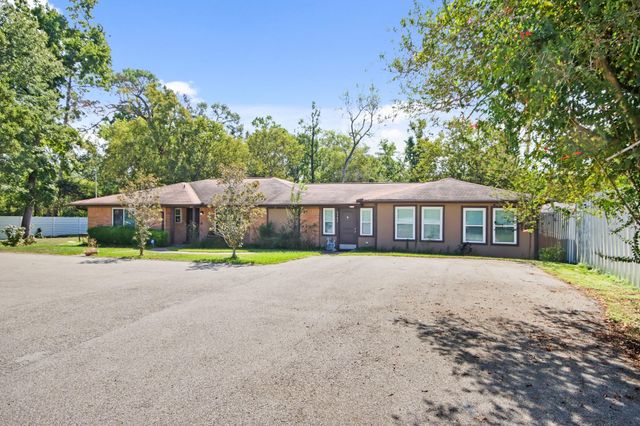 5302 Treaschwig Road, Spring, TX 77373