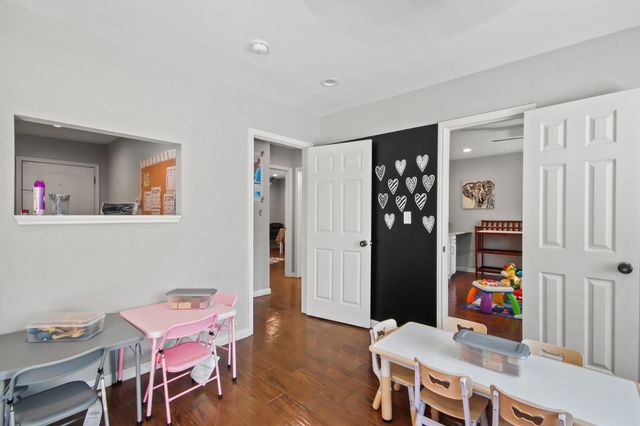 5302 Treaschwig Road, Spring, TX 77373