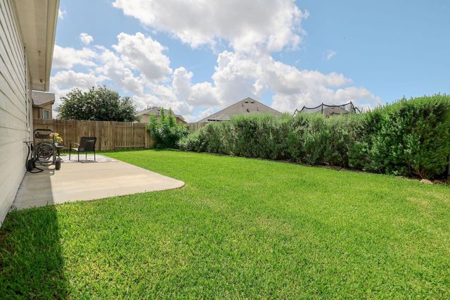 25003 Lakecrest Glen Drive, Katy, TX 77493