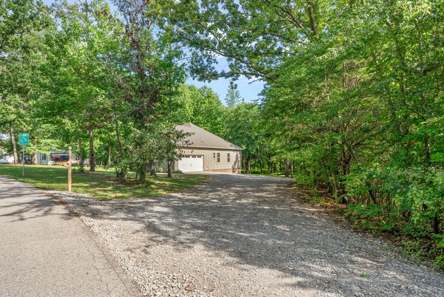 146 Rob Rd, Clarksville, TN 37040