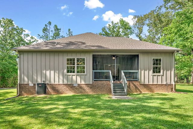 146 Rob Rd, Clarksville, TN 37040