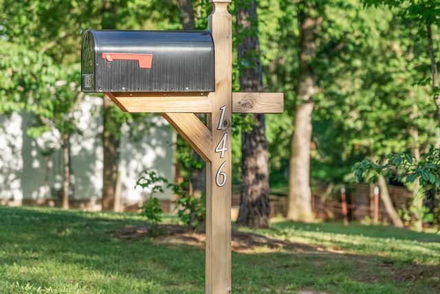146 Rob Rd, Clarksville, TN 37040