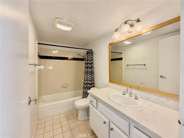 1129 Larrabee St 10, West Hollywood, CA 90069