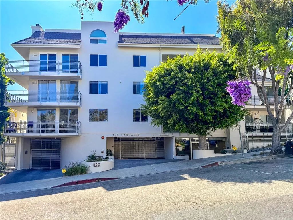 1129 Larrabee St 10, West Hollywood, CA 90069