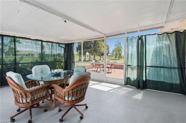 2111 NE 25th ST, Cape Coral, FL 33909