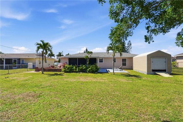 2111 NE 25th ST, Cape Coral, FL 33909
