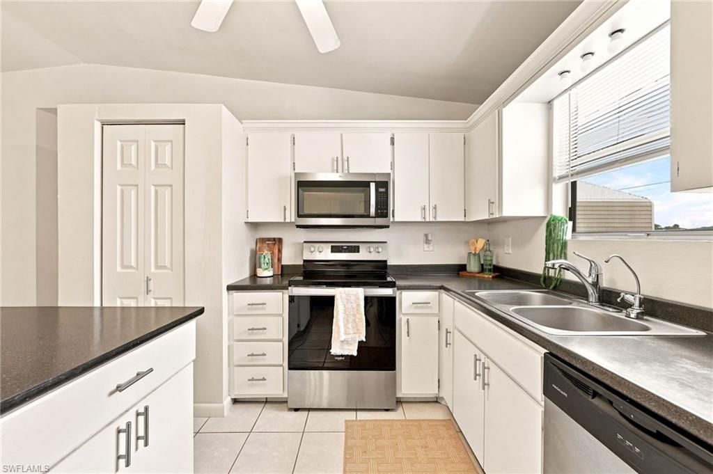 2111 NE 25th ST, CAPE CORAL, FL 33909 — photo 4