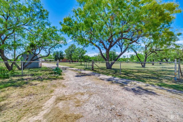 10717 Ballard Road, San Angelo, TX 76901