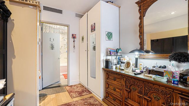 401 95th Street G3, Brooklyn, NY 11209